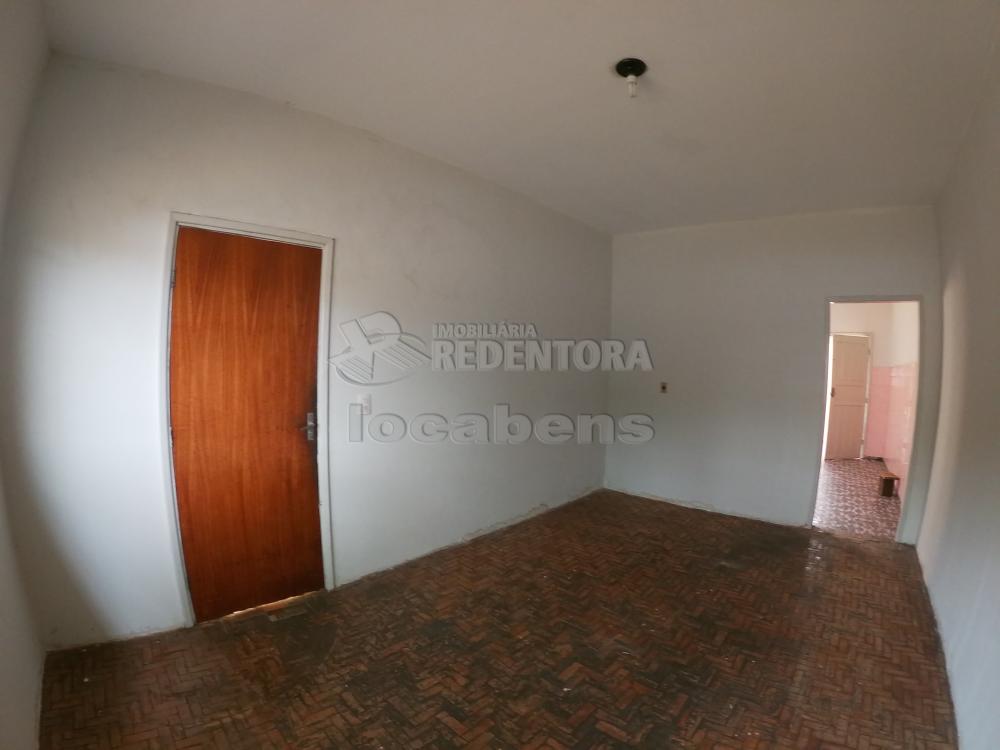 Alugar Casa / Padrão em São José do Rio Preto apenas R$ 800,00 - Foto 2