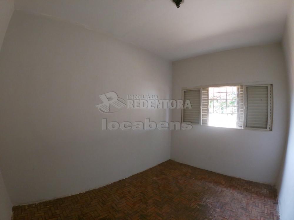 Alugar Casa / Padrão em São José do Rio Preto R$ 800,00 - Foto 7