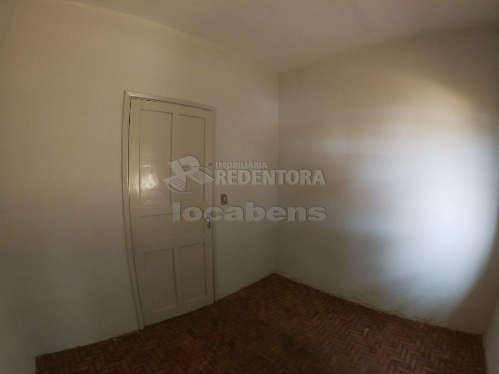 Alugar Casa / Padrão em São José do Rio Preto apenas R$ 800,00 - Foto 12