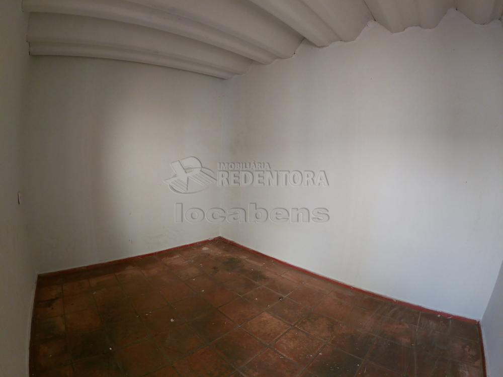 Alugar Casa / Padrão em São José do Rio Preto apenas R$ 800,00 - Foto 16