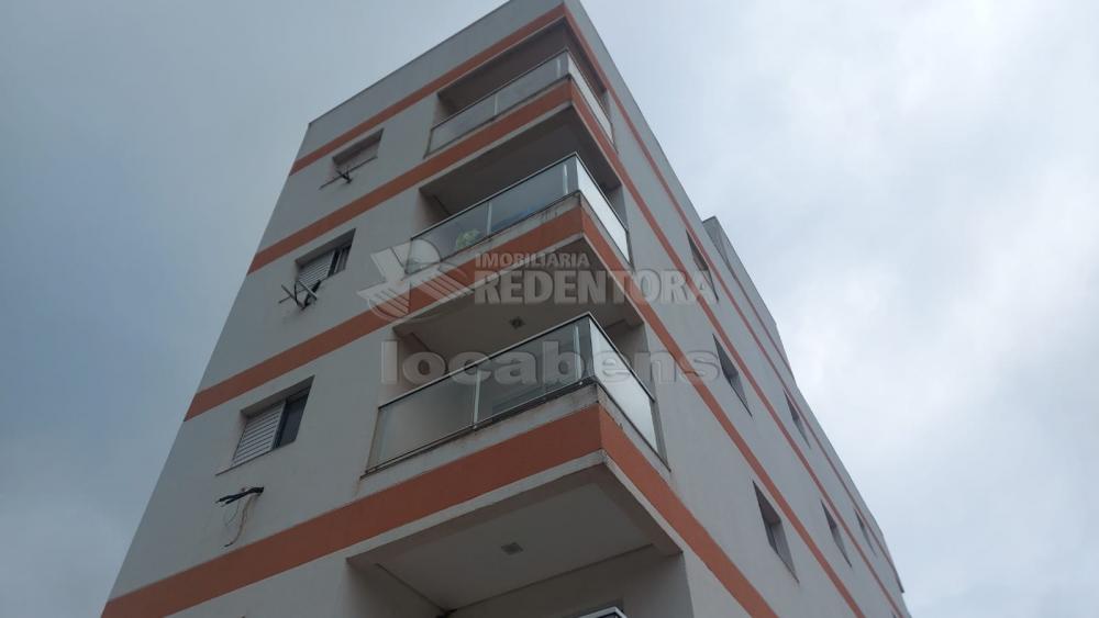 Alugar Apartamento / Padrão em São José do Rio Preto apenas R$ 950,00 - Foto 1