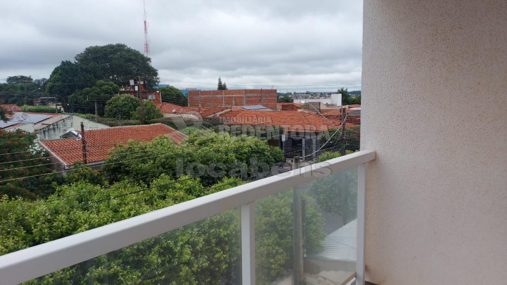 Alugar Apartamento / Padrão em São José do Rio Preto R$ 950,00 - Foto 5