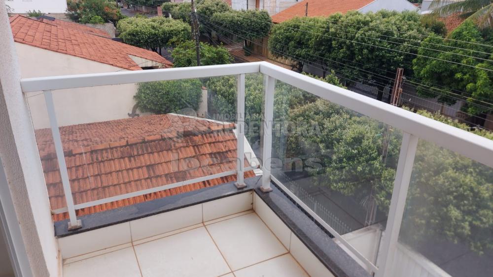 Alugar Apartamento / Padrão em São José do Rio Preto R$ 950,00 - Foto 6