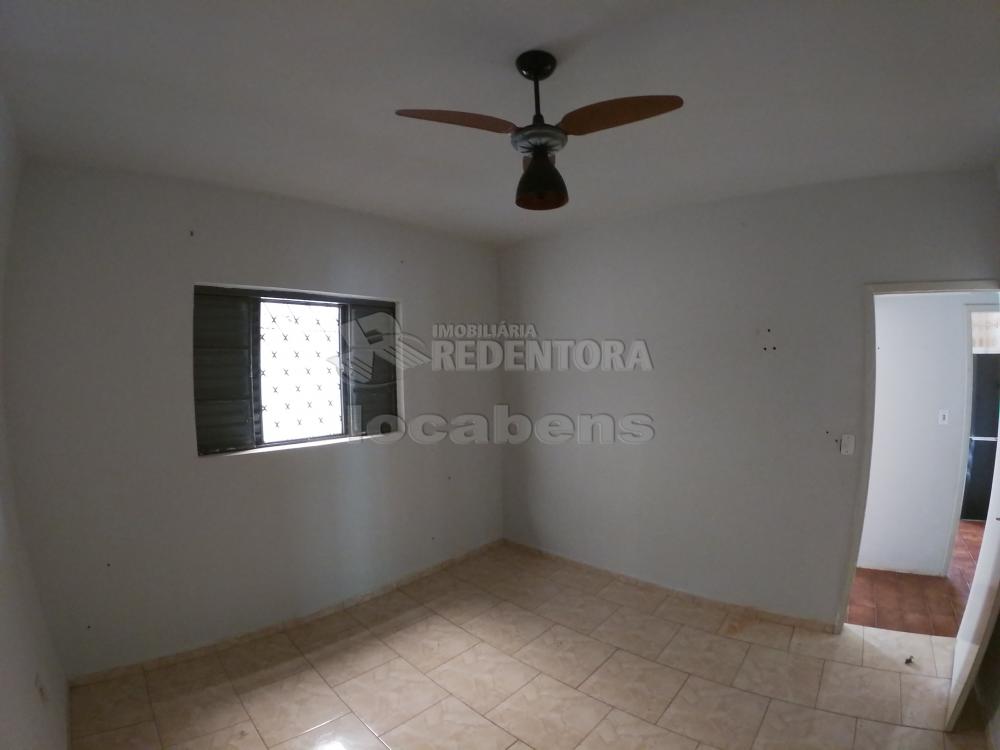 Alugar Casa / Padrão em São José do Rio Preto apenas R$ 850,00 - Foto 14