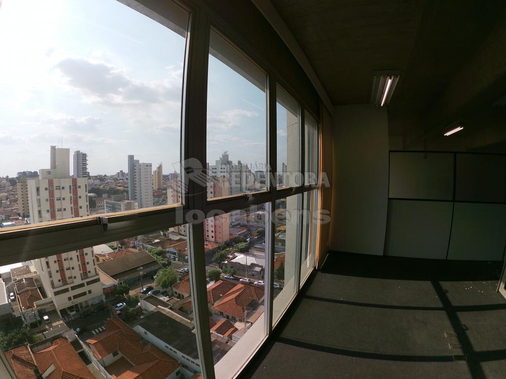 Alugar Comercial / Sala em São José do Rio Preto R$ 1.300,00 - Foto 16