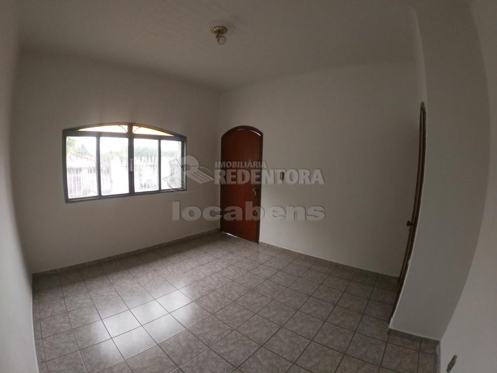 Comprar Casa / Padrão em São José do Rio Preto R$ 380.000,00 - Foto 3