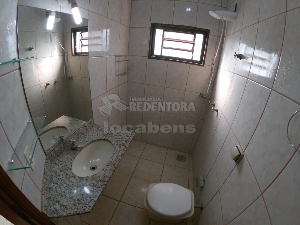 Alugar Apartamento / Padrão em São José do Rio Preto R$ 900,00 - Foto 10