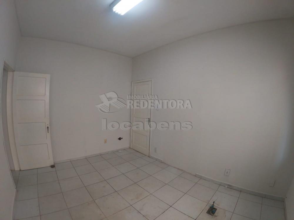 Alugar Comercial / Sala em São José do Rio Preto R$ 900,00 - Foto 11