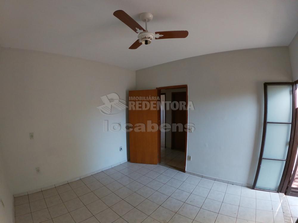 Alugar Apartamento / Padrão em São José do Rio Preto R$ 750,00 - Foto 10