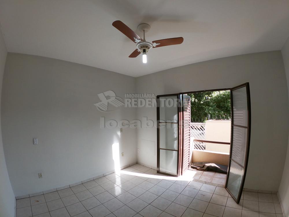 Alugar Apartamento / Padrão em São José do Rio Preto R$ 750,00 - Foto 14