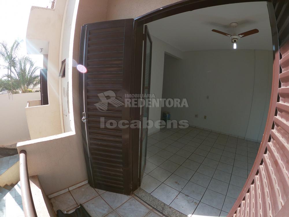 Alugar Apartamento / Padrão em São José do Rio Preto R$ 750,00 - Foto 19