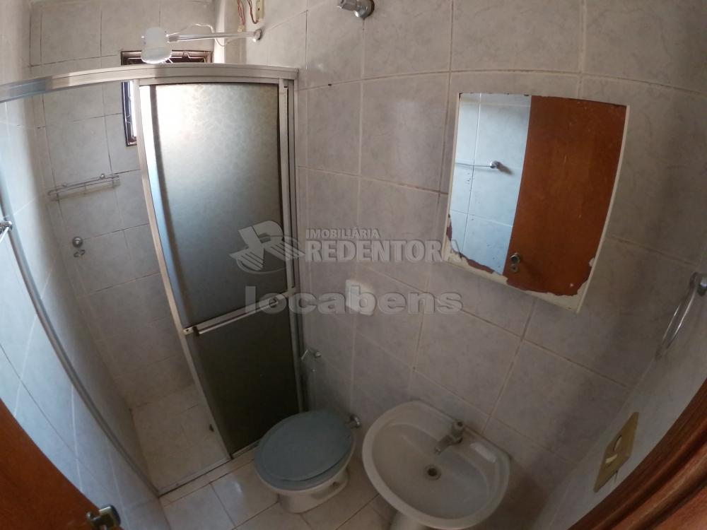 Alugar Apartamento / Padrão em São José do Rio Preto R$ 750,00 - Foto 20