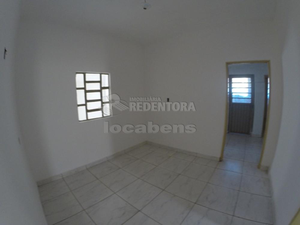 Comprar Casa / Padrão em São José do Rio Preto R$ 300.000,00 - Foto 8