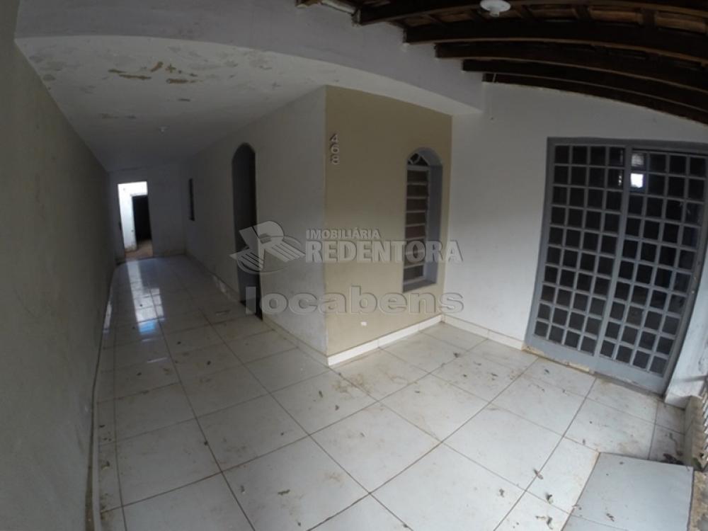 Comprar Casa / Padrão em São José do Rio Preto R$ 300.000,00 - Foto 2