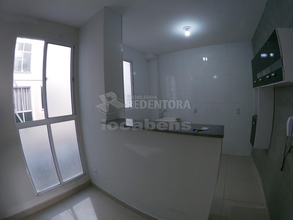 Alugar Apartamento / Padrão em São José do Rio Preto apenas R$ 625,00 - Foto 4