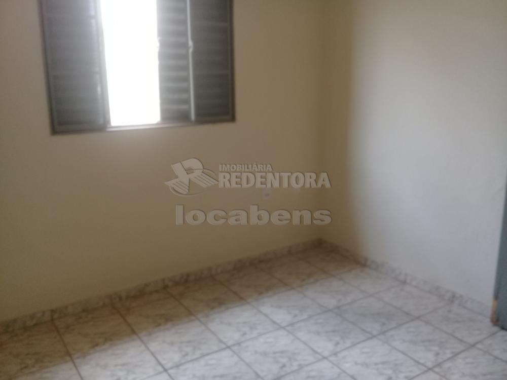 Alugar Casa / Padrão em São José do Rio Preto R$ 2.000,00 - Foto 10