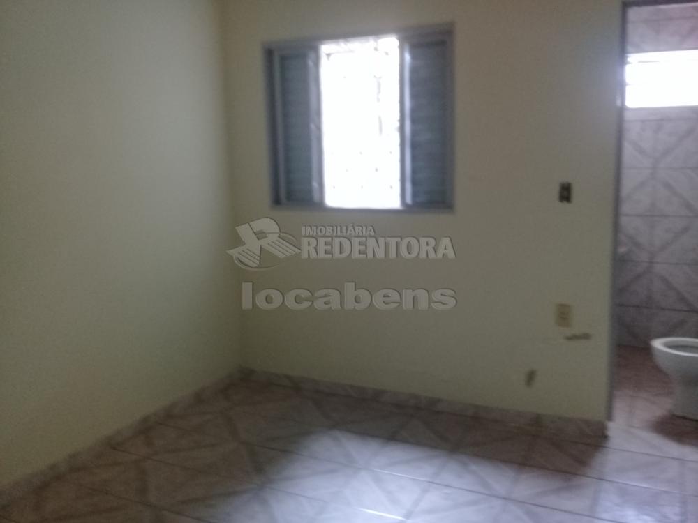 Alugar Casa / Padrão em São José do Rio Preto R$ 2.000,00 - Foto 21