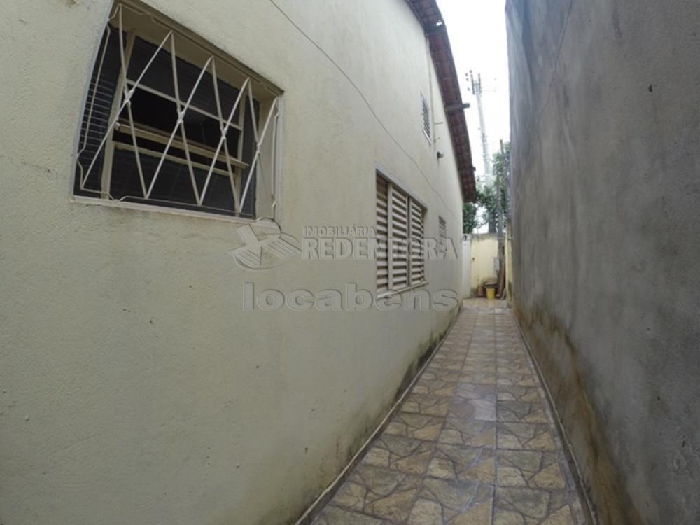 Comprar Casa / Padrão em São José do Rio Preto R$ 230.000,00 - Foto 15