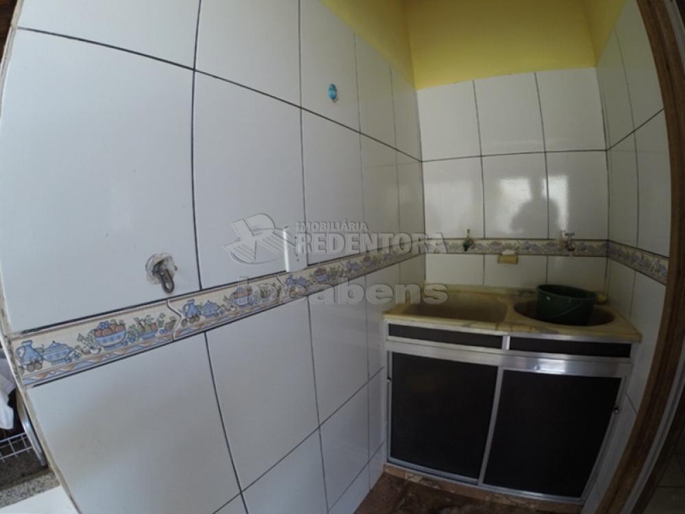 Comprar Casa / Padrão em São José do Rio Preto R$ 230.000,00 - Foto 16