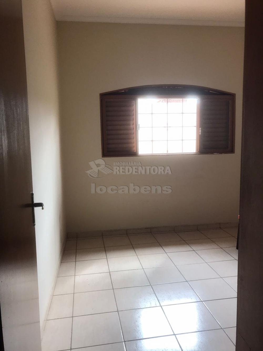 Alugar Casa / Padrão em São José do Rio Preto apenas R$ 1.600,00 - Foto 13