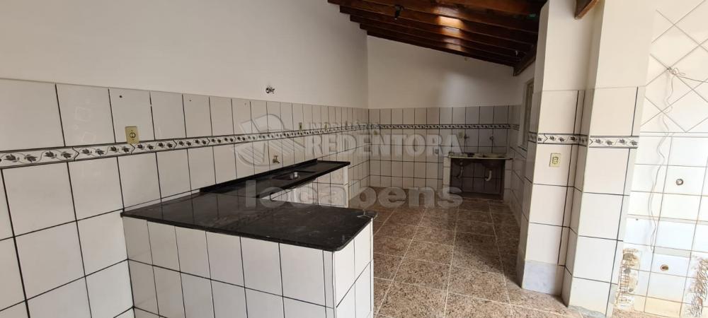 Alugar Casa / Sobrado em São José do Rio Preto R$ 1.800,00 - Foto 6