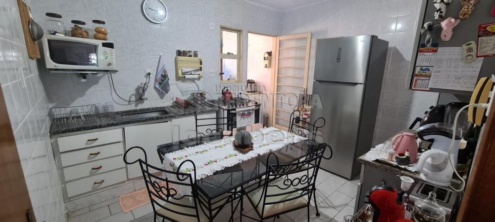 Comprar Apartamento / Padrão em São José do Rio Preto R$ 350.000,00 - Foto 8