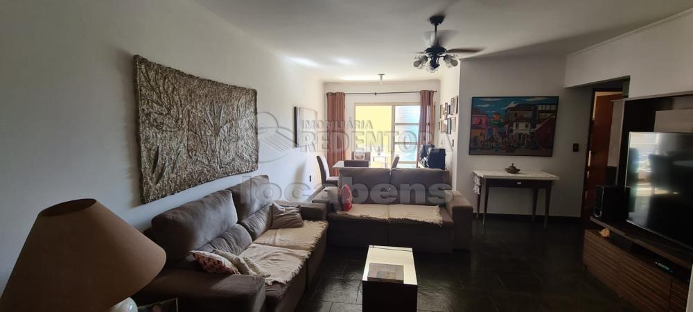 Comprar Apartamento / Padrão em São José do Rio Preto R$ 350.000,00 - Foto 3