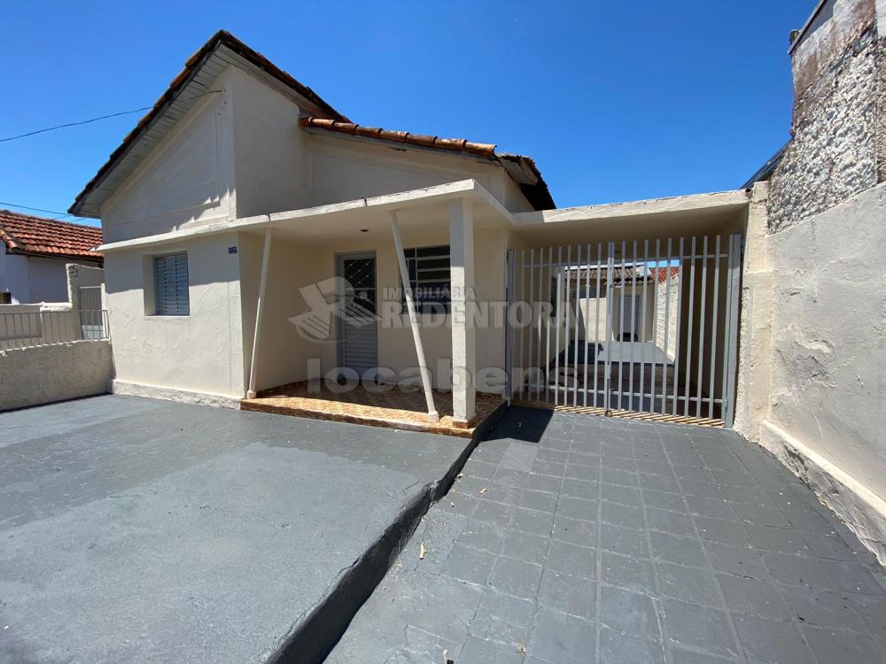 Alugar Casa / Padrão em São José do Rio Preto apenas R$ 1.200,00 - Foto 1