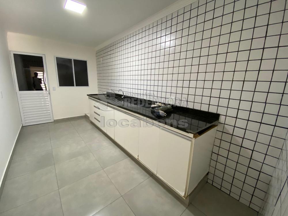 Comprar Casa / Condomínio em São José do Rio Preto R$ 411.000,00 - Foto 3