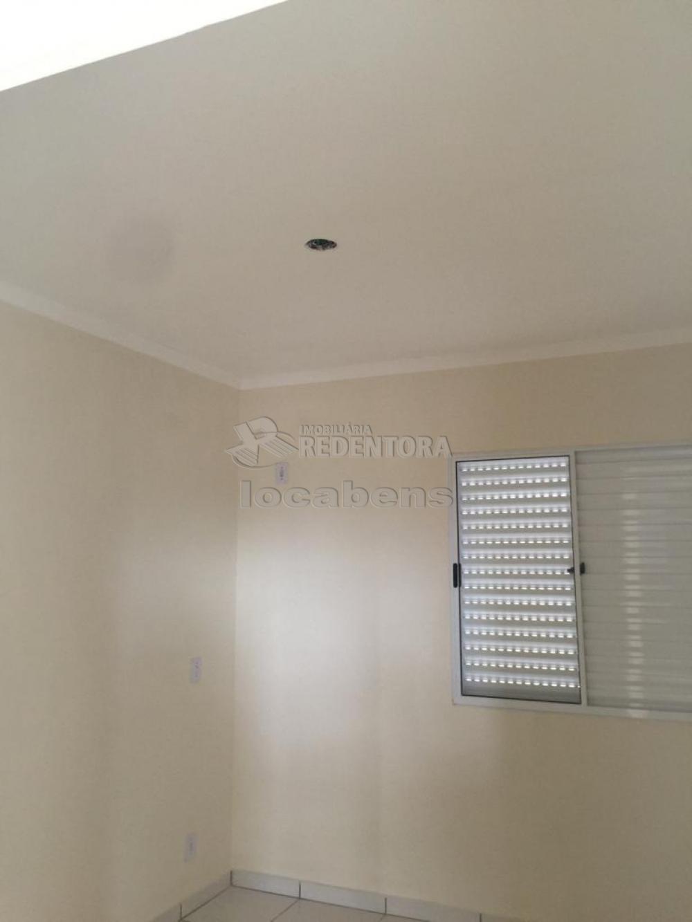 Comprar Apartamento / Padrão em São José do Rio Preto R$ 190.000,00 - Foto 5