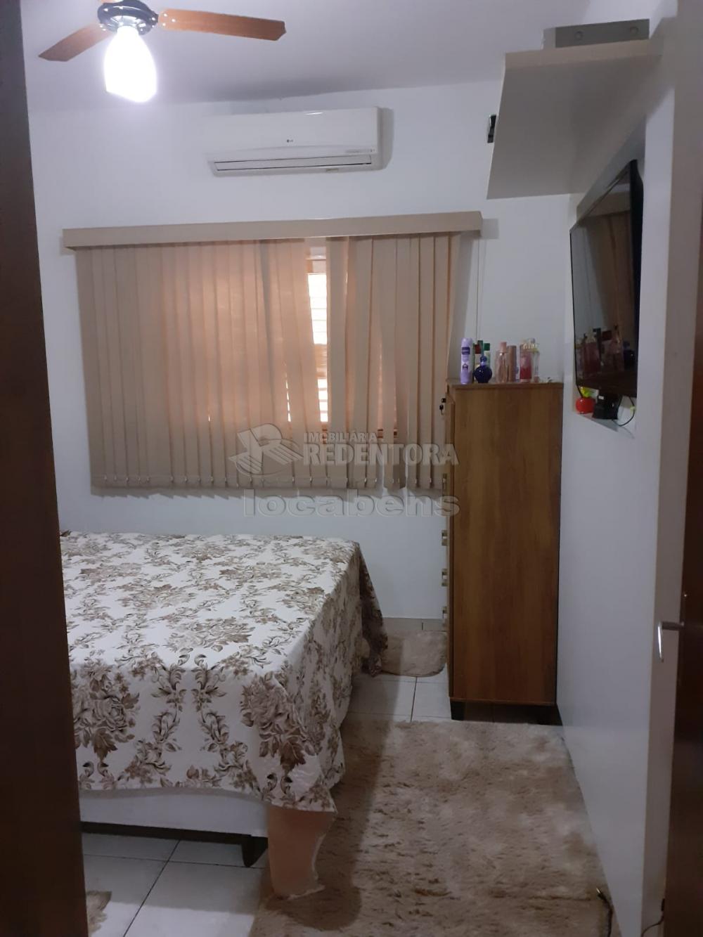 Comprar Casa / Padrão em São José do Rio Preto R$ 330.000,00 - Foto 2