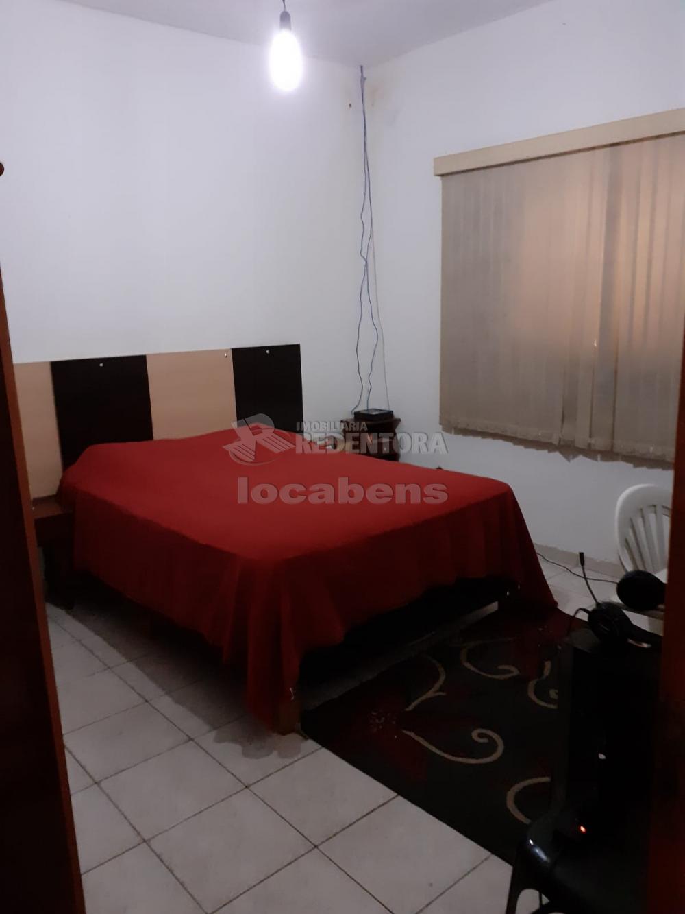 Comprar Casa / Padrão em São José do Rio Preto R$ 330.000,00 - Foto 1