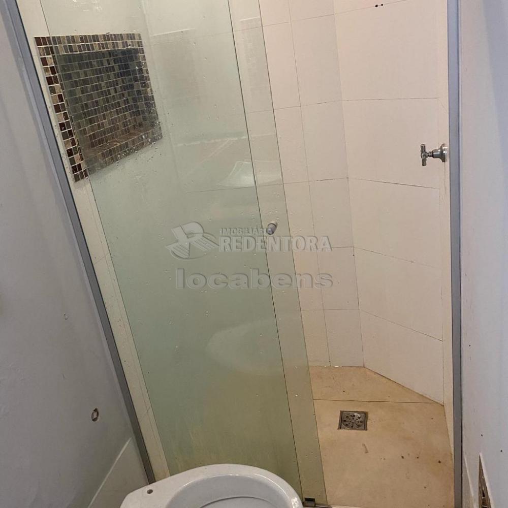 Alugar Apartamento / Padrão em São José do Rio Preto R$ 1.550,00 - Foto 8