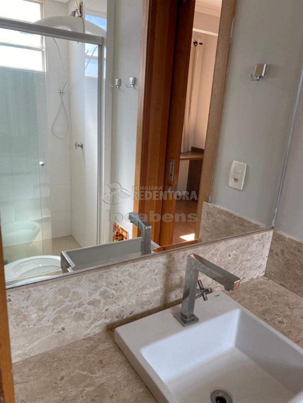 Alugar Apartamento / Padrão em São José do Rio Preto R$ 1.550,00 - Foto 19