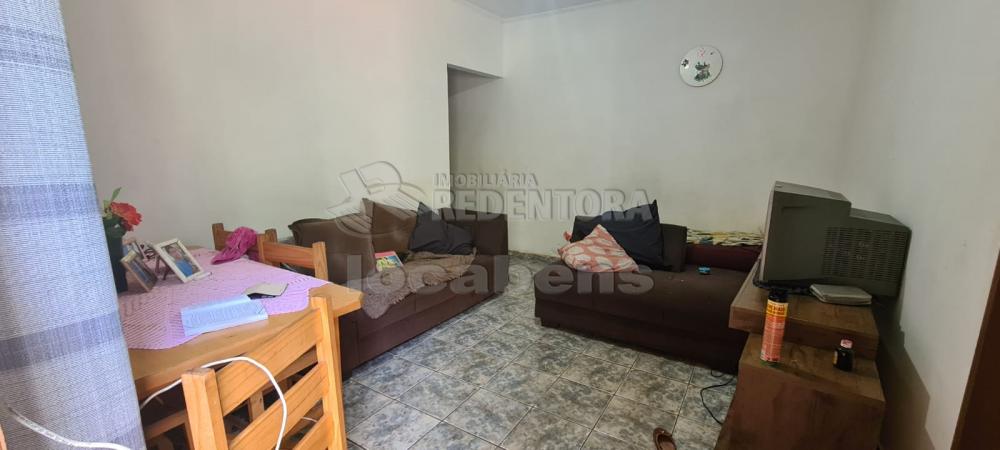 Comprar Casa / Padrão em São José do Rio Preto R$ 160.000,00 - Foto 2