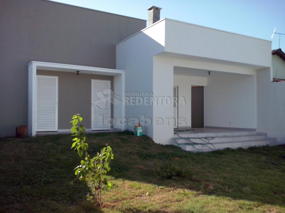 Comprar Casa / Padrão em São José do Rio Preto R$ 275.000,00 - Foto 3