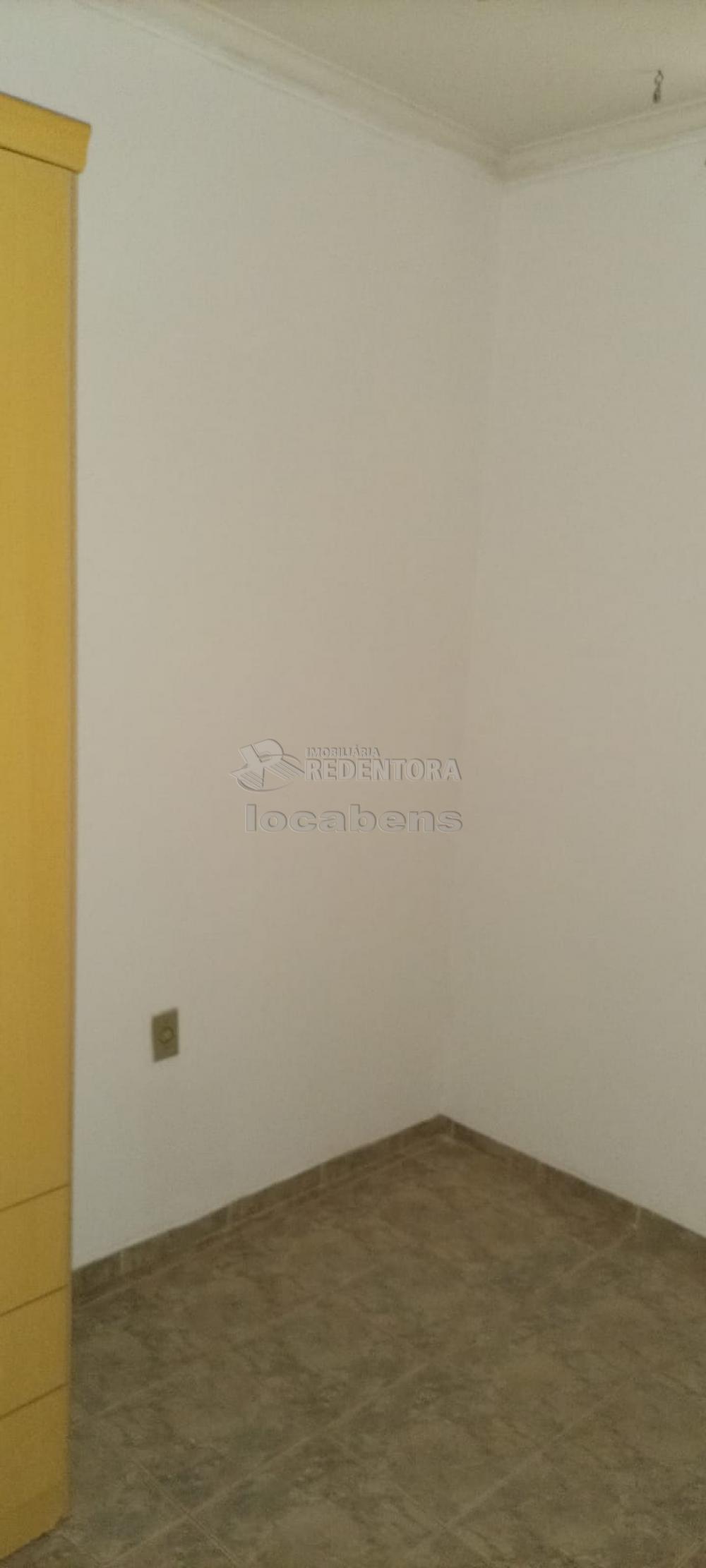 Comprar Apartamento / Padrão em São José do Rio Preto R$ 450.000,00 - Foto 17