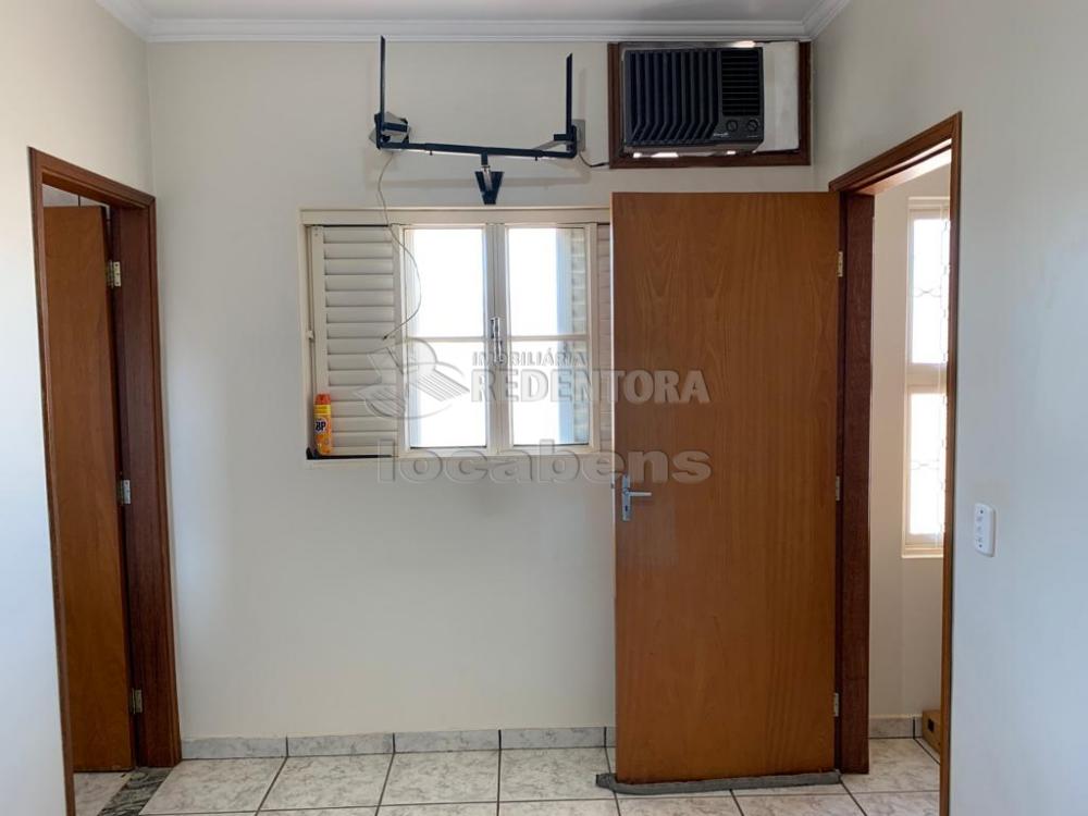 Comprar Casa / Padrão em São José do Rio Preto R$ 950.000,00 - Foto 32