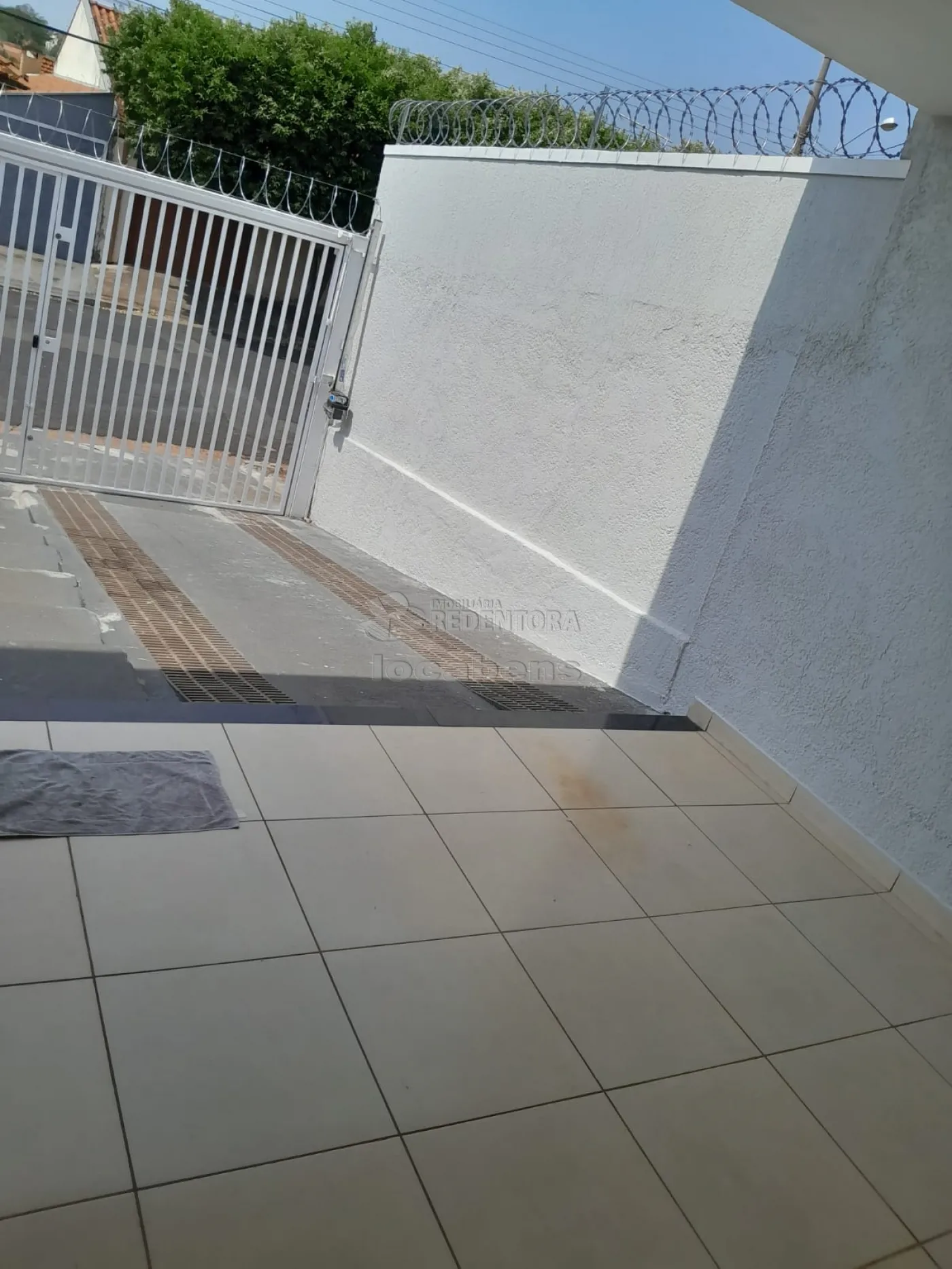 Comprar Casa / Padrão em São José do Rio Preto R$ 360.000,00 - Foto 6