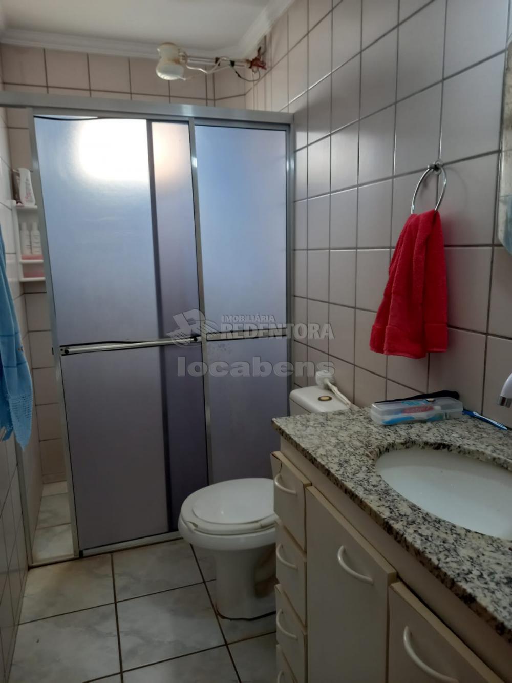 Comprar Apartamento / Padrão em São José do Rio Preto R$ 195.000,00 - Foto 2