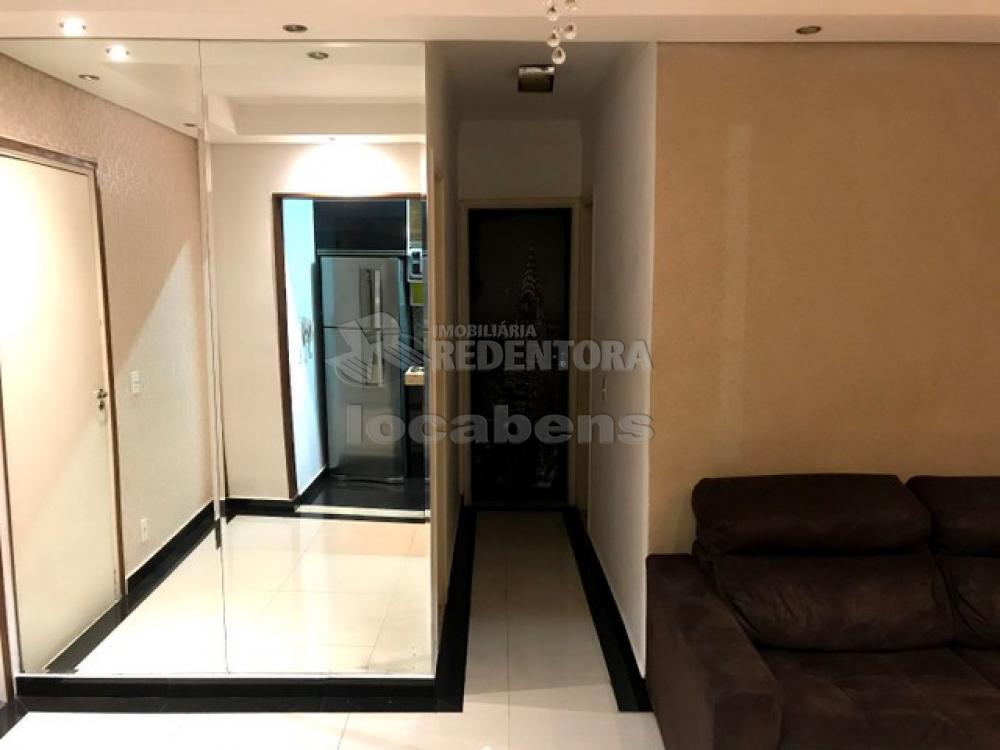 Alugar Apartamento / Padrão em São José do Rio Preto R$ 1.850,00 - Foto 4