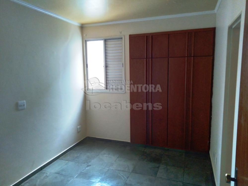 Comprar Apartamento / Padrão em São José do Rio Preto R$ 250.000,00 - Foto 8