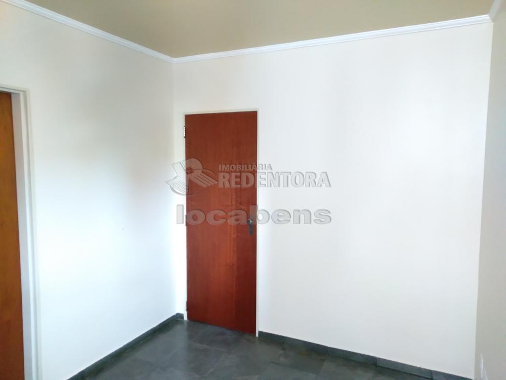 Comprar Apartamento / Padrão em São José do Rio Preto R$ 250.000,00 - Foto 10