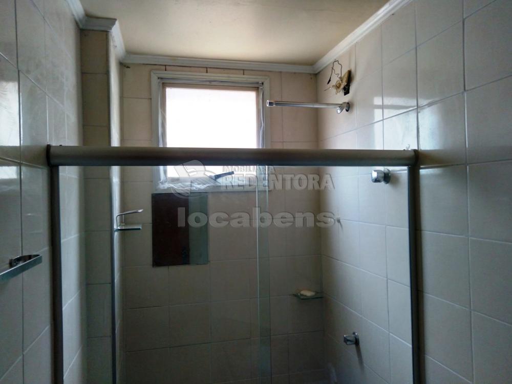 Comprar Apartamento / Padrão em São José do Rio Preto R$ 250.000,00 - Foto 12