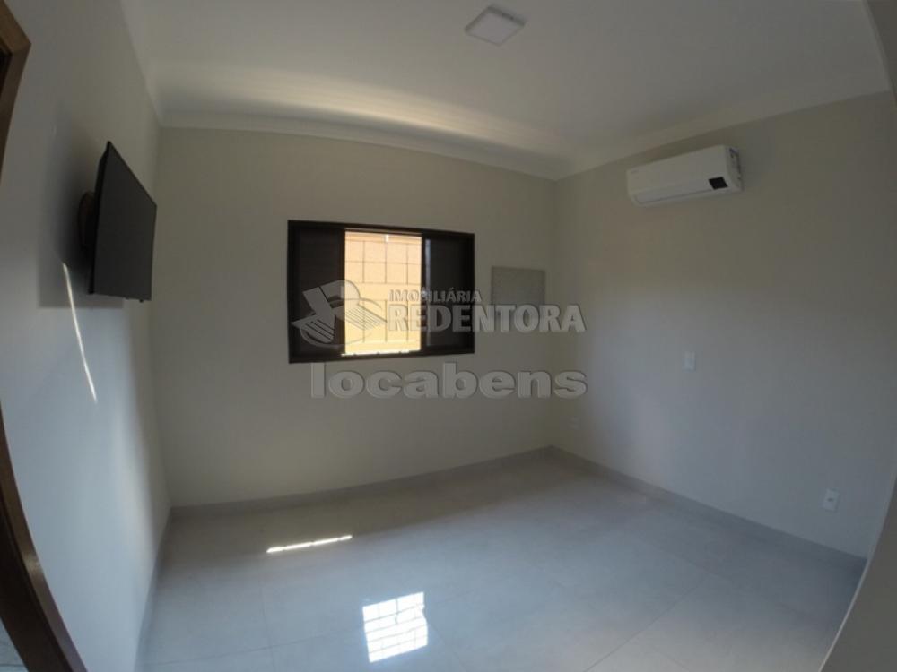 Comprar Casa / Padrão em São José do Rio Preto R$ 850.000,00 - Foto 9