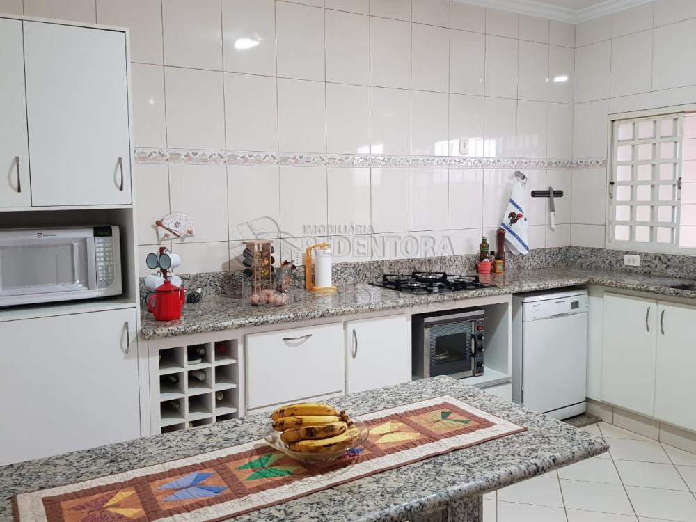 Comprar Casa / Padrão em Mirassol R$ 690.000,00 - Foto 13