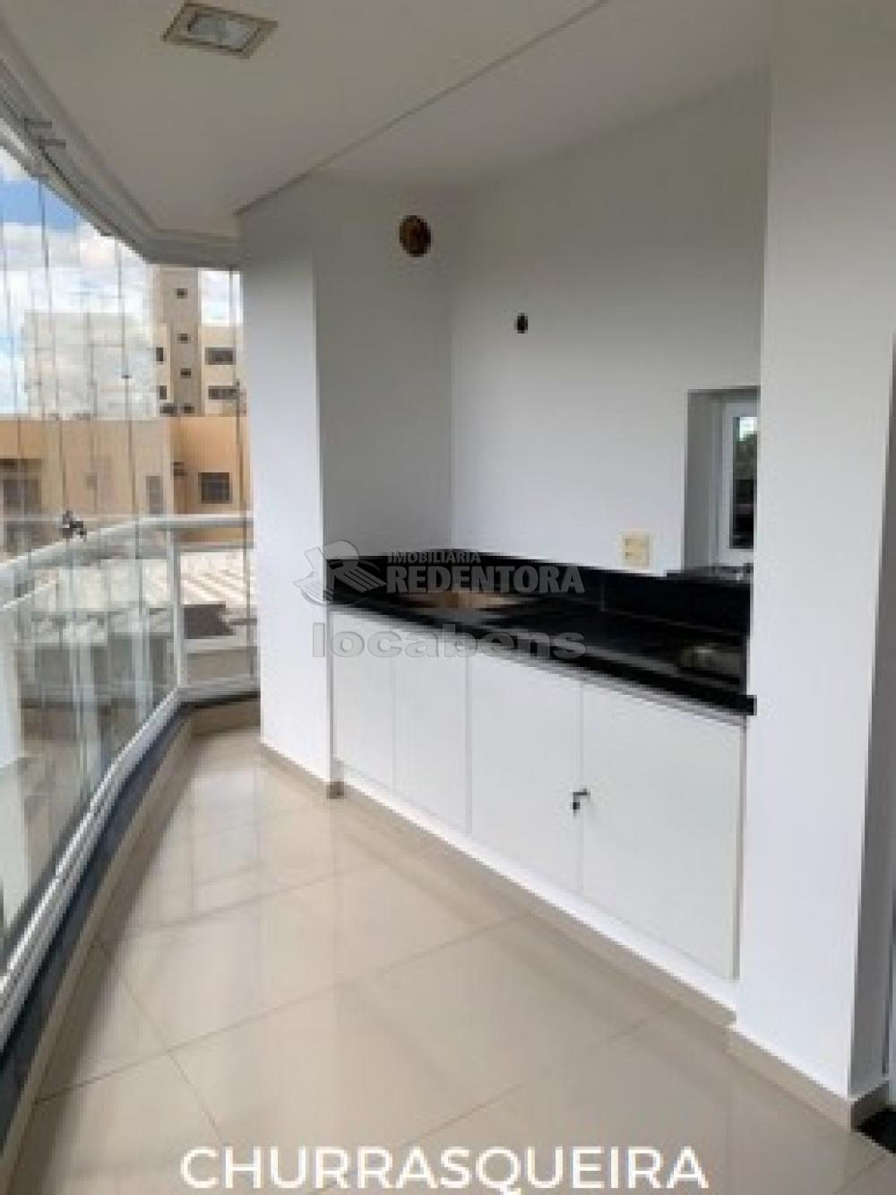 Alugar Apartamento / Padrão em São José do Rio Preto R$ 3.300,00 - Foto 2