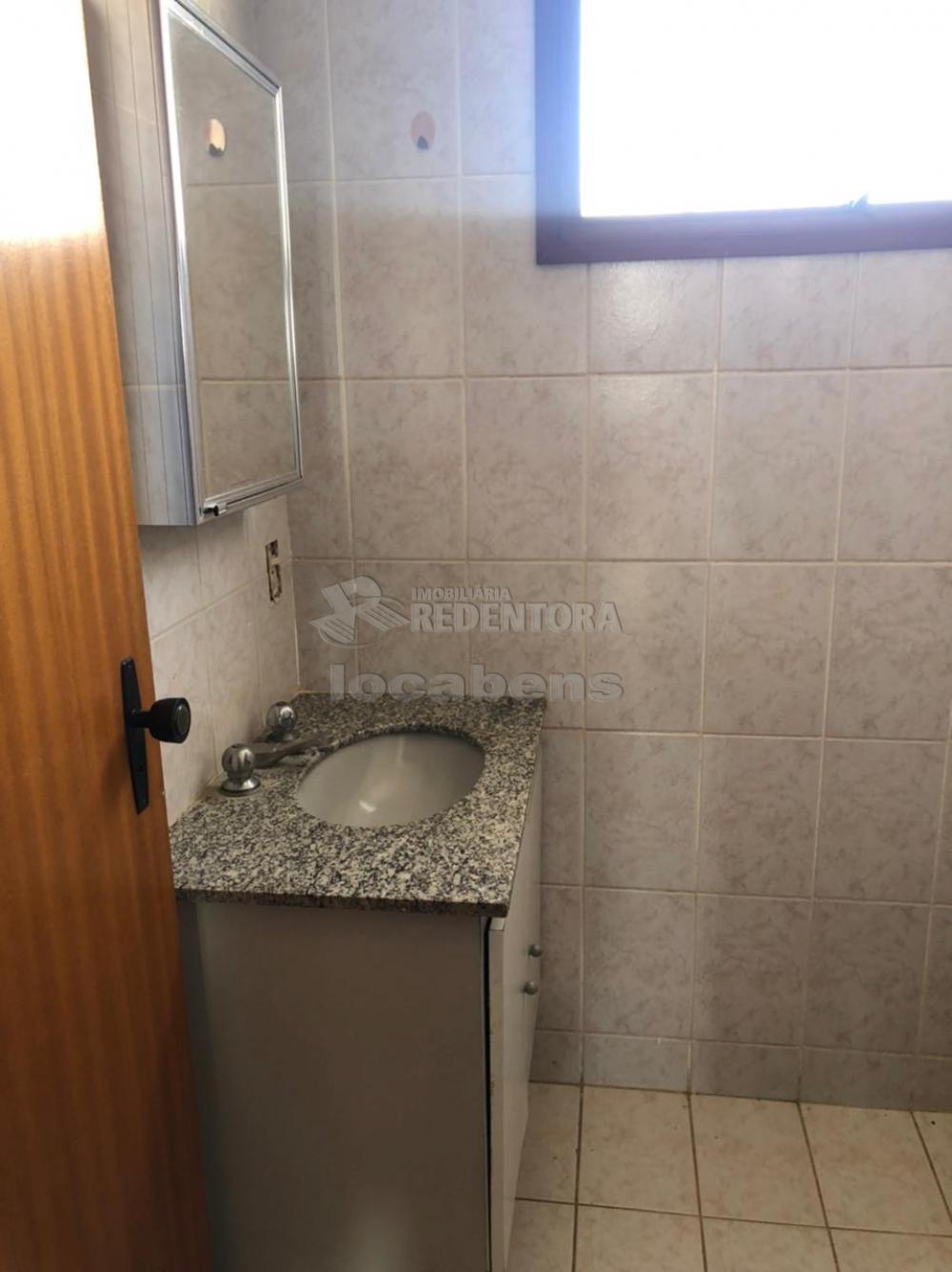 Comprar Apartamento / Padrão em São José do Rio Preto R$ 440.000,00 - Foto 13