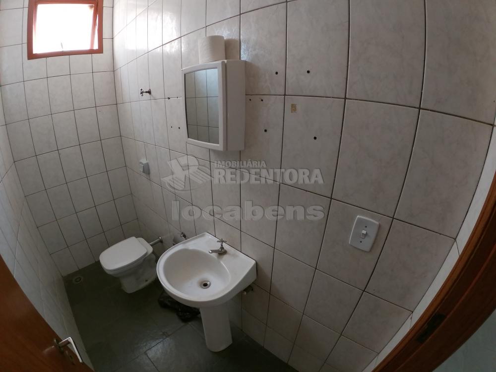 Alugar Comercial / Salão em São José do Rio Preto R$ 2.000,00 - Foto 11