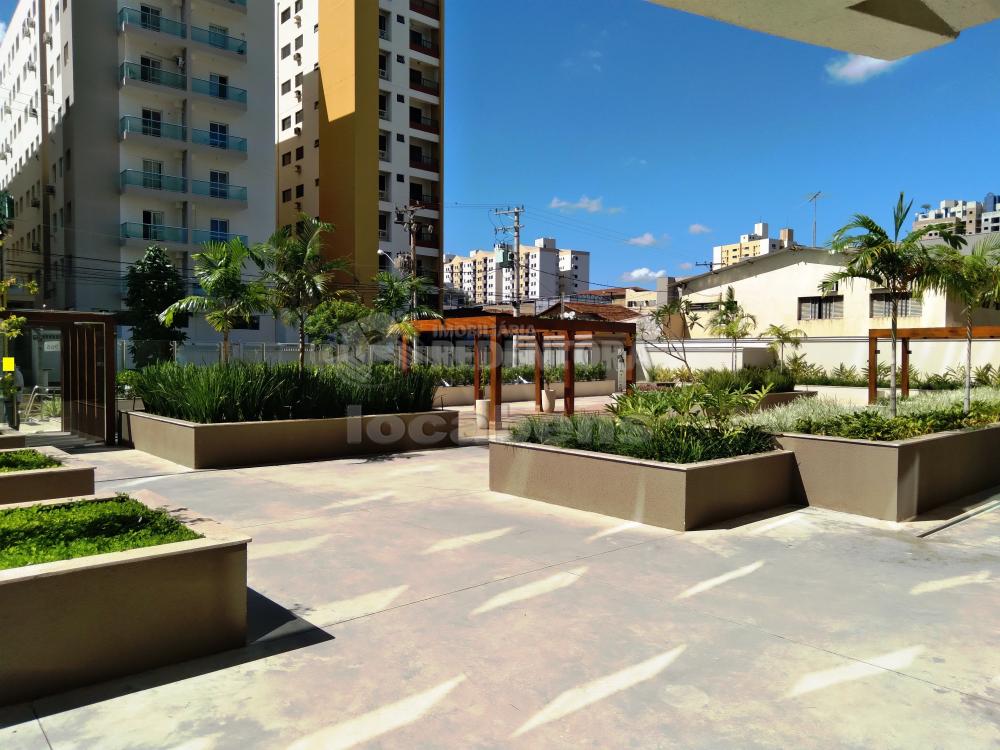 Alugar Apartamento / Padrão em São José do Rio Preto R$ 1.700,00 - Foto 32